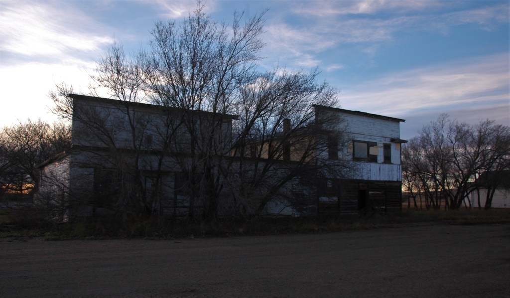 To a Wood Mountain&nbsp;Poet